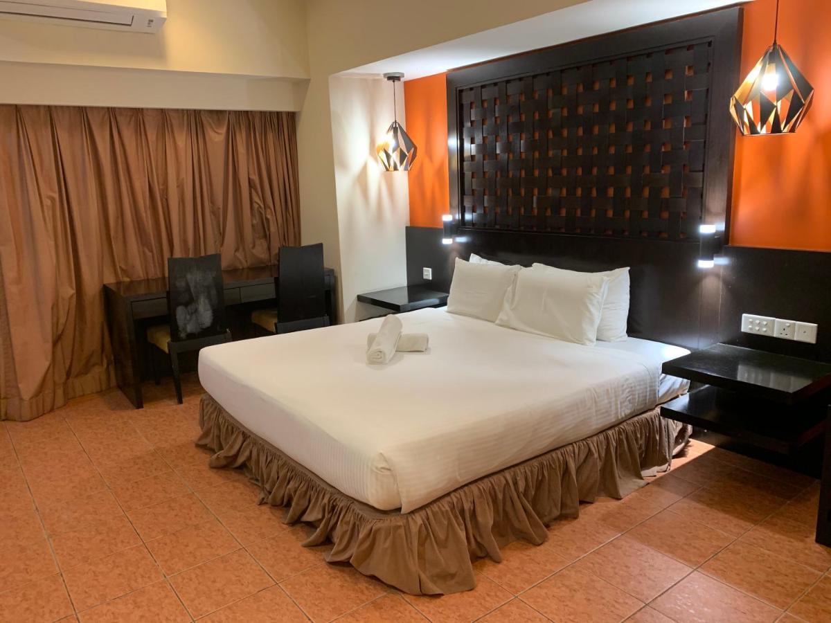 Resort Suites By Landmark At Bandar Sunway Sunway Lagoon Kampong Penaga  Exterior photo
